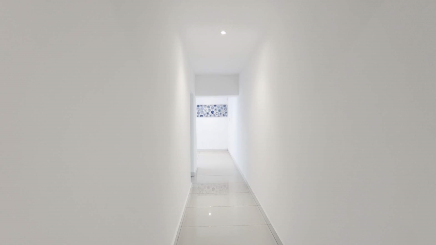 1 Bedroom Property for Sale in Schotschekloof Western Cape